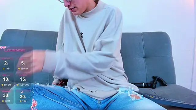 Cum hunters online show from April 2026 03:35:02 AM