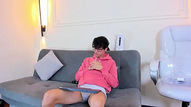 Cum hunters online show from January 2026 03:23:01 AM