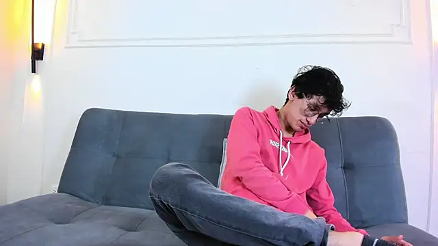 Cum hunters online show from May 2026 03:14:01 AM