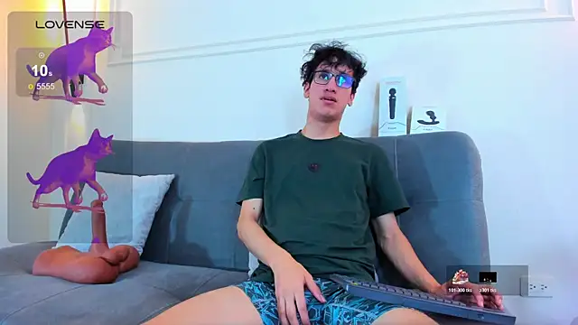 Cum hunters online show from December 2025 03:21:01 AM