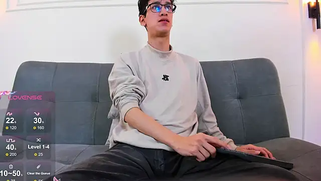 Cum hunters online show from April 2026 03:23:01 AM