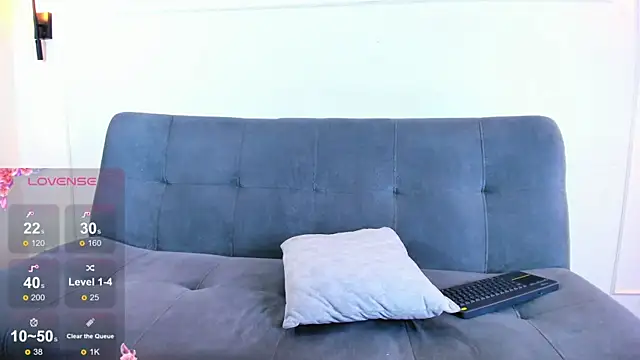 Snapshot of Cum_hunters chatting on June 2026 03:08:02 AM Cum hunters online show from June 2026 03:08:02 AM