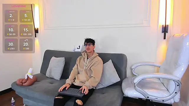 Cum hunters online show from November 2025 03:17:02 AM