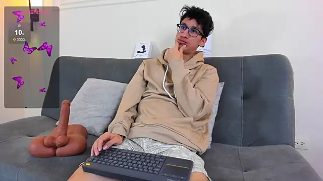 Cum hunters online show from November 2025 03:29:01 AM