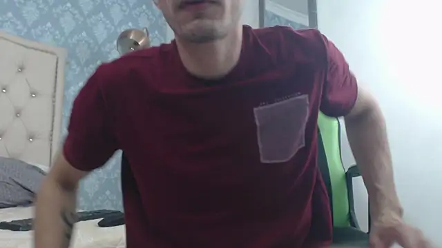 Snapshot of Uzcategui_addams chatting on February 2025 01:33:02 PM Uzcategui addams online show from February 2025 01:33:02 PM