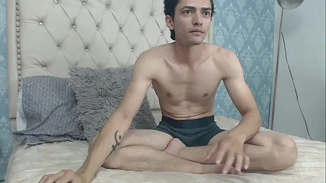 Snapshot of Uzcategui_addams chatting on January 2025 03:46:01 PM Uzcategui addams online show from January 2025 03:46:01 PM