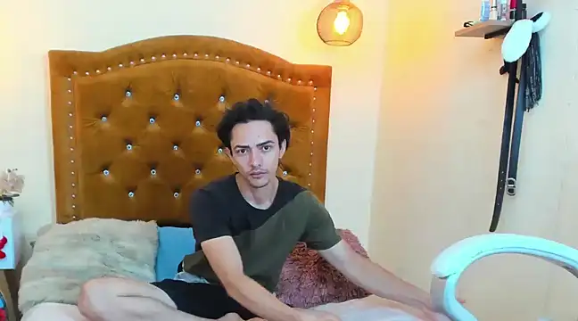 Snapshot of Uzcategui_addams chatting on January 2025 12:31:02 PM Uzcategui addams online show from January 2025 12:31:02 PM