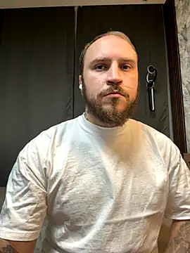 Snapshot of _XxX-XxX_ chatting on September 2025 05:08:01 PM XxX-XxX online show from September 2025 05:08:01 PM