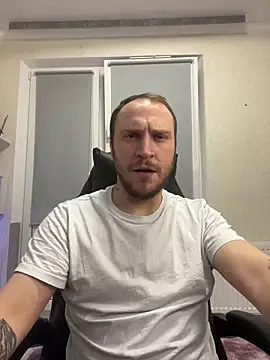 Snapshot of _XxX-XxX_ chatting on March 2025 03:32:01 AM XxX-XxX online show from March 2025 03:32:01 AM