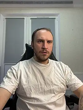 Snapshot of _XxX-XxX_ chatting on February 2025 03:37:01 AM XxX-XxX online show from February 2025 03:37:01 AM