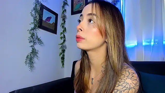 Sophiaa Gomez online show from December 2025 04:53:01 PM