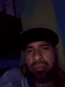Snapshot of bluelokotek chatting on January 2025 07:15:01 AM bluelokotek online show from January 2025 07:15:01 AM