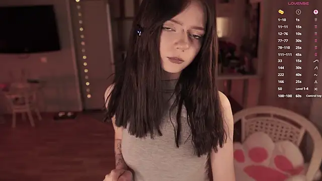 Snapshot of miuri_miy chatting on November 2025 06:07:02 PM miuri miy online show from November 2025 06:07:02 PM