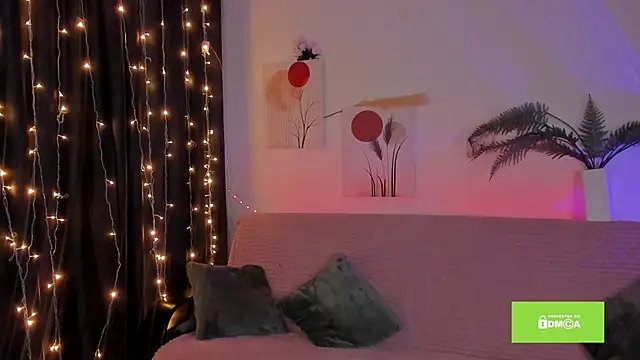 Snapshot of miuri_miy chatting on February 2025 04:16:01 PM miuri miy online show from February 2025 04:16:01 PM