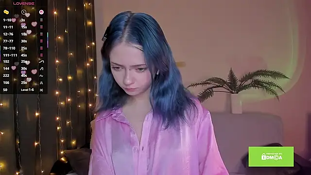 Snapshot of miuri_miy chatting on March 2025 04:28:02 PM miuri miy online show from March 2025 04:28:02 PM