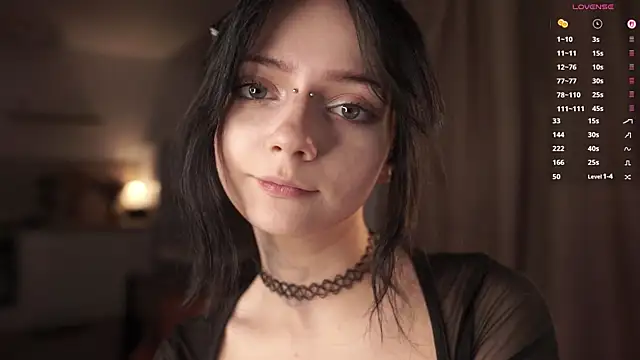 Snapshot of miuri_miy chatting on September 2025 05:06:02 PM miuri miy online show from September 2025 05:06:02 PM