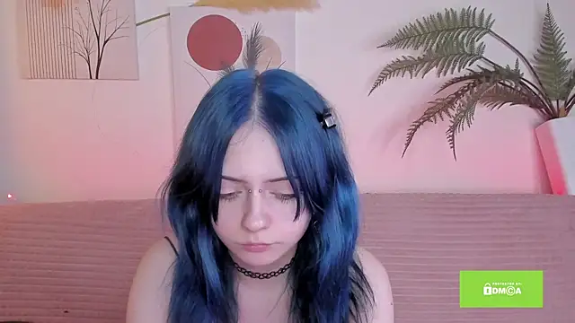 Snapshot of miuri_miy chatting on February 2025 08:04:02 PM miuri miy online show from February 2025 08:04:02 PM