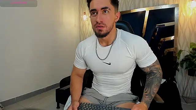 Brad Summer online show from November 2025 05:19:02 PM