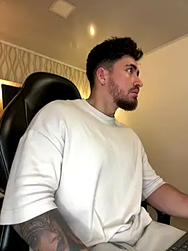 Brad Summer online show from November 2025 05:39:01 PM