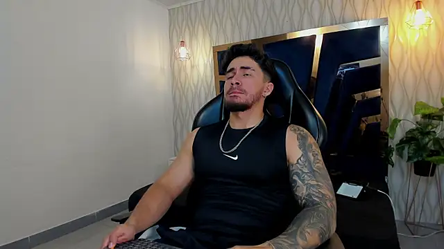 Brad Summer online show from November 2025 05:17:01 PM