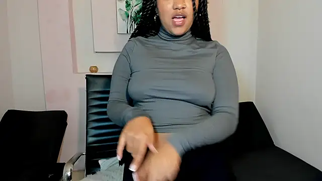 AishaHil online show from January 2025 11:59:01 AM