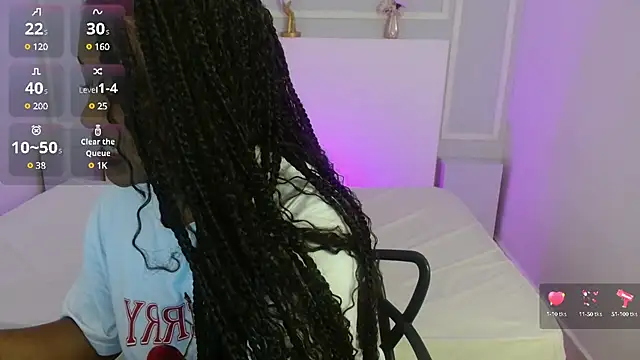 AishaHil online show from February 2025 12:04:02 PM