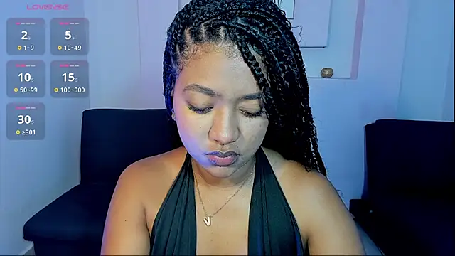 AishaHil online show from February 2025 11:58:01 AM