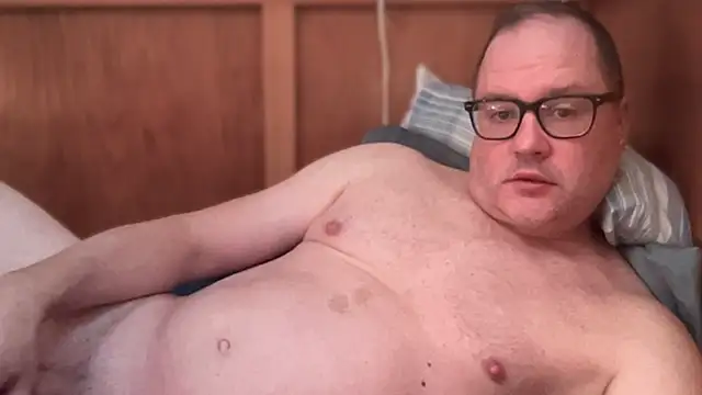   DR3W   online show from November 2025 03:18:01 PM