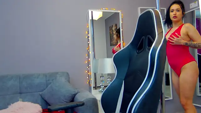 Snapshot of Eva_Lovvia_ chatting on February 2025 07:25:01 PM Eva Lovvia  online show from February 2025 07:25:01 PM