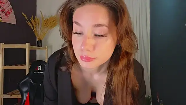 too sexxxy online show from April 2026 04:48:01 AM