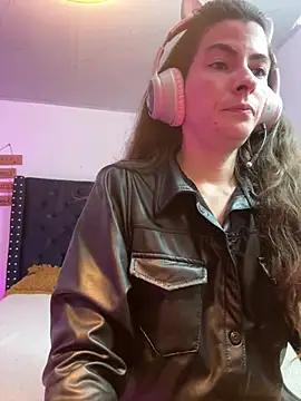 Snapshot of MARIELSINS_AND_DAIKIJACK chatting on March 2025 02:08:01 AM MARIELSINS AND DAIKIJACK online show from March 2025 02:08:01 AM