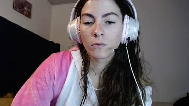 Snapshot of MARIELSINS_AND_DAIKIJACK chatting on March 2025 11:04:01 PM MARIELSINS AND DAIKIJACK online show from March 2025 11:04:01 PM