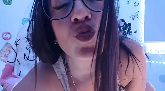 Snapshot of samy_love35 chatting on January 2025 10:50:01 PM samy love35 online show from January 2025 10:50:01 PM