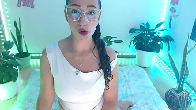 samy love35 online show from April 2026 11:29:02 PM