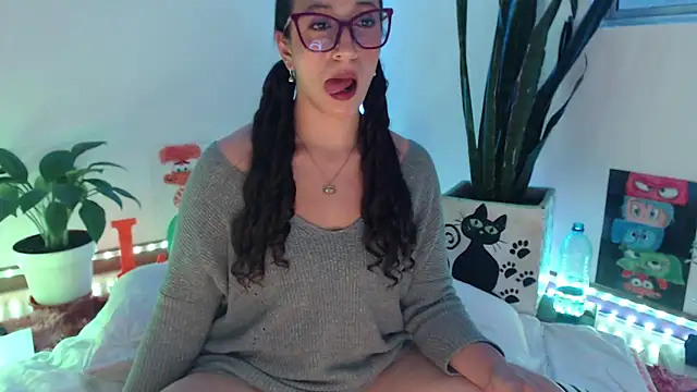 Snapshot of samy_love35 chatting on September 2025 10:48:02 PM samy love35 online show from September 2025 10:48:02 PM