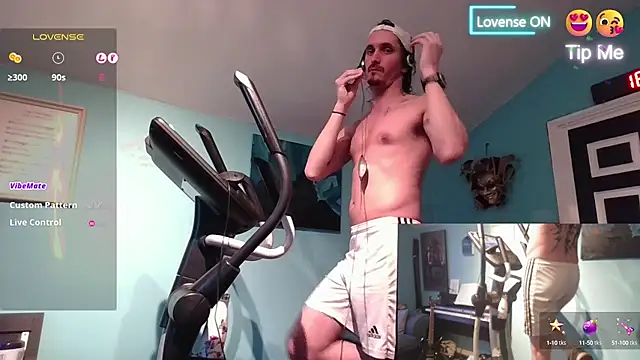 Snapshot of riffraphboi chatting on October 2025 05:14:02 PM riffraphboi online show from October 2025 05:14:02 PM