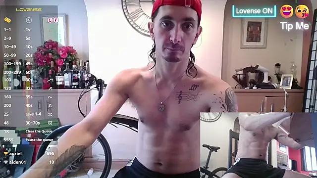 Snapshot of riffraphboi chatting on October 2025 10:50:01 AM riffraphboi online show from October 2025 10:50:01 AM