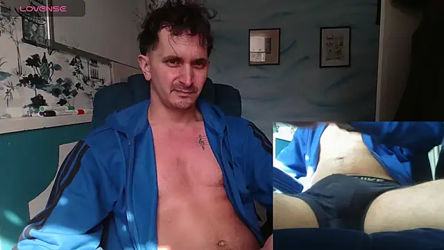 riffraphboi online show from April 2026 10:32:01 AM