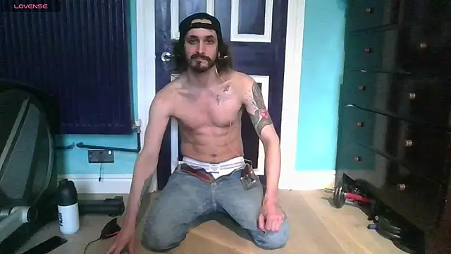 Snapshot of riffraphboi chatting on February 2025 01:26:02 PM riffraphboi online show from February 2025 01:26:02 PM