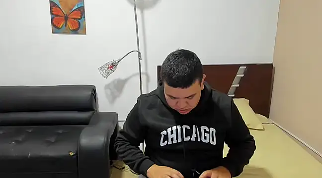 Snapshot of Faridsweetness chatting on January 2025 12:28:02 PM Faridsweetness online show from January 2025 12:28:02 PM