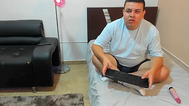Snapshot of Faridsweetness chatting on January 2025 01:03:02 PM Faridsweetness online show from January 2025 01:03:02 PM
