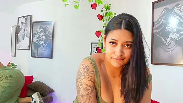 Snapshot of loretahorny chatting on February 2026 02:06:02 PM loretahorny online show from February 2026 02:06:02 PM