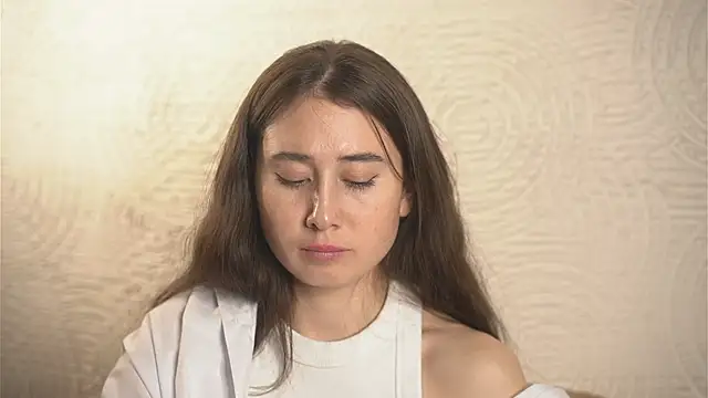 Snapshot of ElvaDrye chatting on January 2025 12:34:02 AM ElvaDrye online show from January 2025 12:34:02 AM