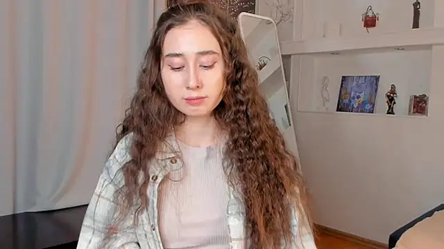 Snapshot of ElvaDrye chatting on January 2025 05:30:02 PM ElvaDrye online show from January 2025 05:30:02 PM