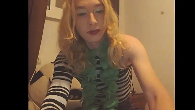 Rudy  Ryabina online show from March 2025 09:35:02 PM