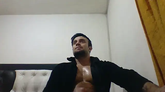davidcr89 online show from October 2025 06:47:01 AM
