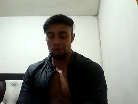 davidcr89 online show from September 2025 06:45:02 AM