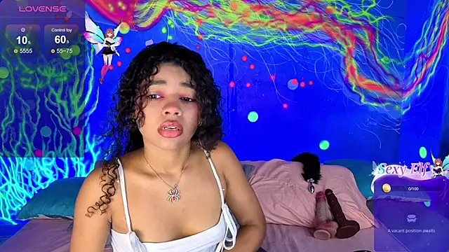 lucie petite online show from March 2026 06:20:01 PM