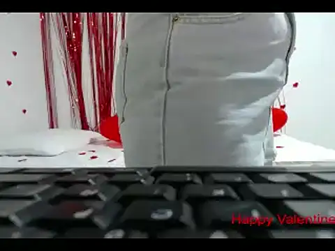 lana roman online show from February 2025 11:42:01 PM