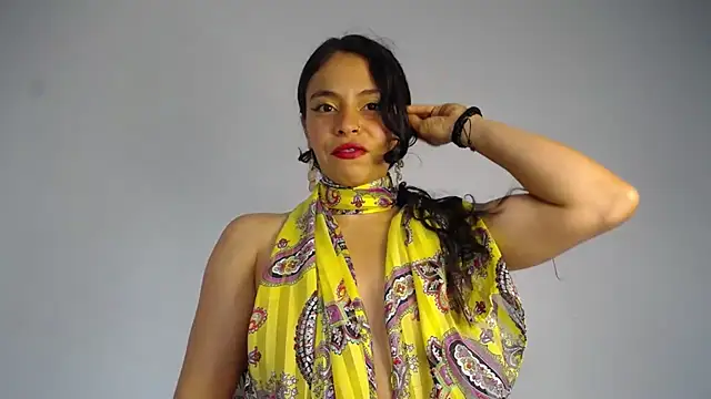 lana roman online show from December 2025 08:30:01 PM